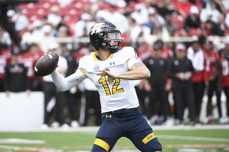 Finally healthy, West Branch alum Dru DeShields takes over as Kent State starting QB